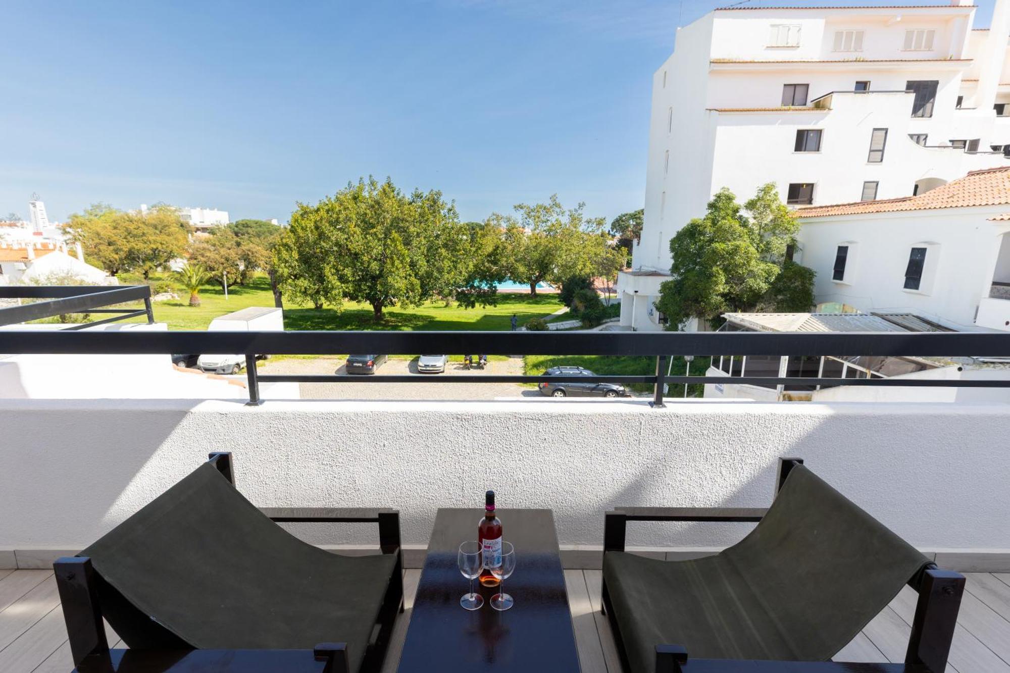 Magna Oura Hotel Albufeira Exterior foto